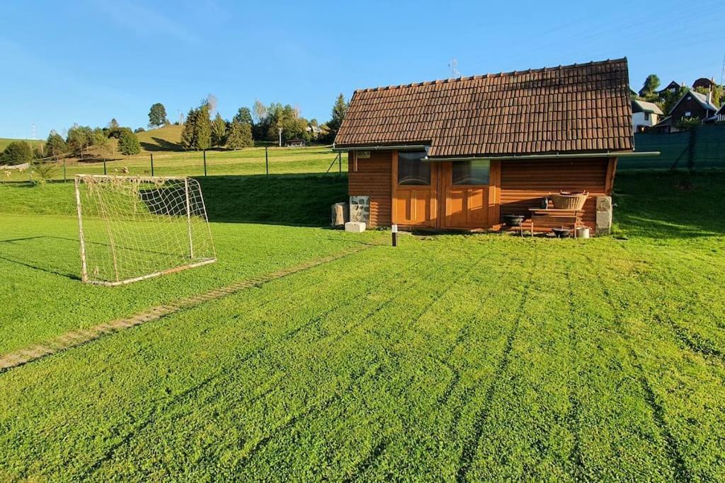 Eden Guest House Brezno Dış mekan fotoğraf